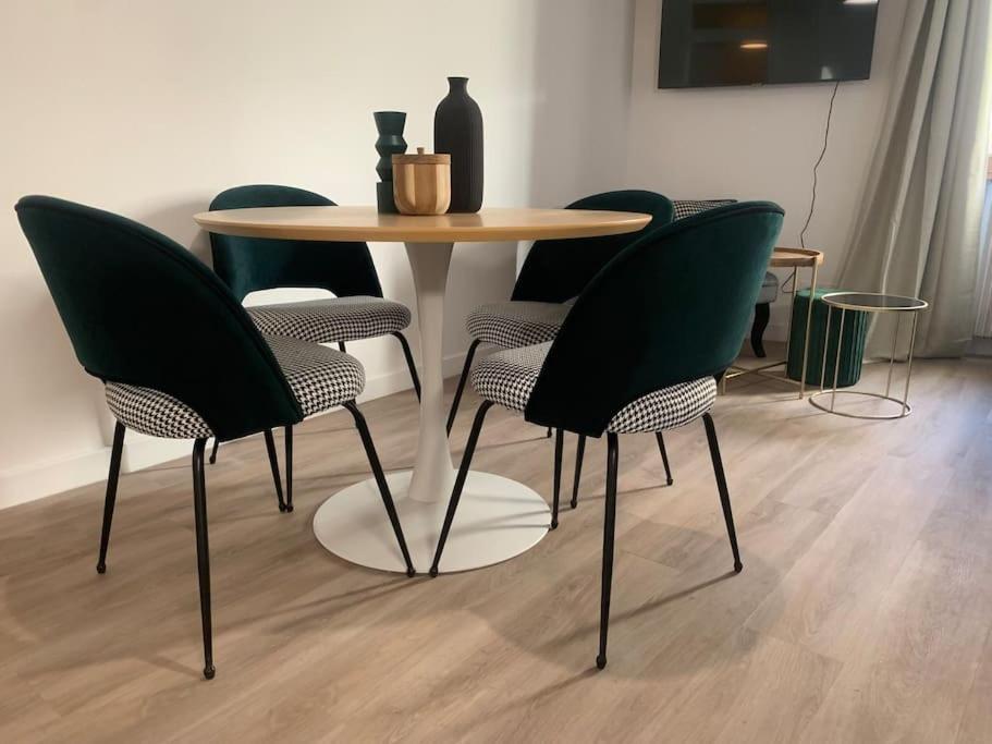 Appartement Veloute Dijon Luaran gambar